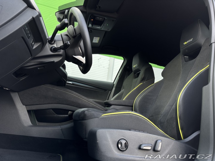 Škoda Elroq RS 84iV DCC 360°KAM TAŽNÉ 2025