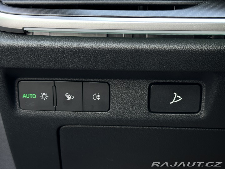 Škoda Elroq RS 84iV DCC 360°KAM TAŽNÉ 2025