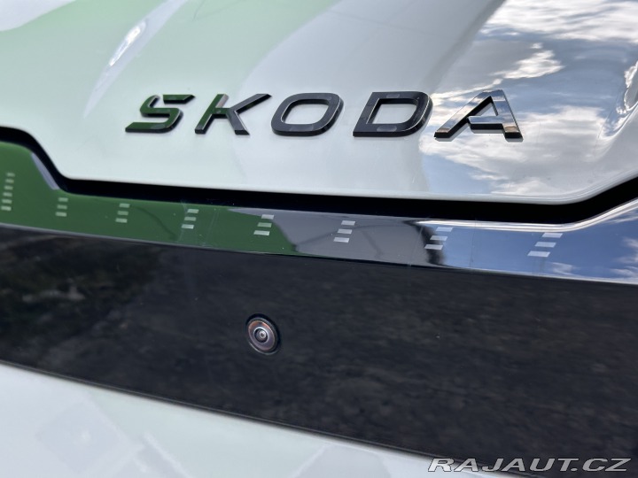 Škoda Elroq RS 84iV Side Assist TAŽNÉ 2025