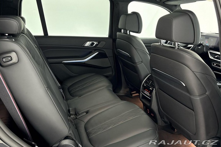 BMW X7 xDrive40d 2025