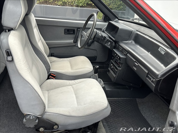 Lada Ostatní modely Samara 1,3 64PS 2108 1990