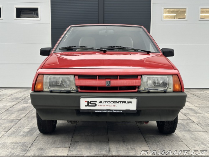 Lada Ostatní modely Samara 1,3 64PS 2108 1990