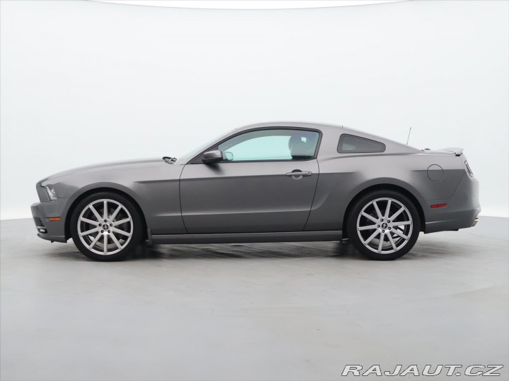 Ford Mustang 3.7 V6 227kW Aut Xenon Kl 2012