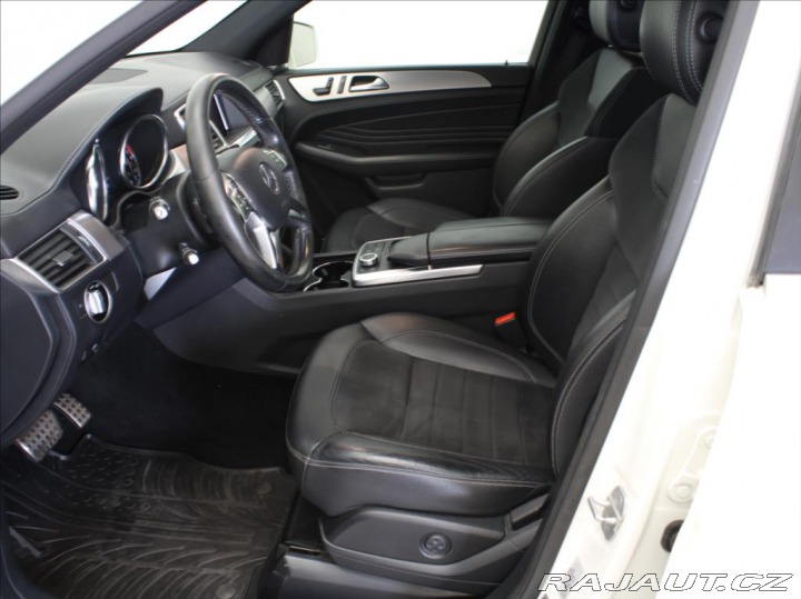 Mercedes-Benz M 3,0 350CDI 4M AMG H/K. Pa 2012