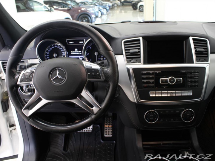 Mercedes-Benz M 3,0 350CDI 4M AMG H/K. Pa 2012