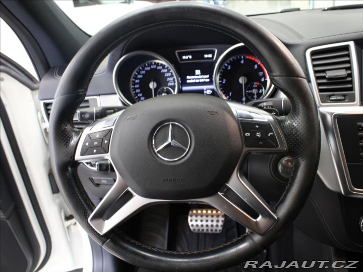 Mercedes-Benz M 3,0 350CDI 4M AMG H/K. Pa 2012