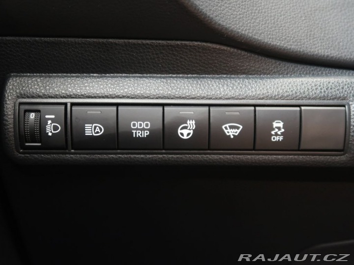 Toyota Corolla 1.8Hybrid,GR SPORT,CZ,1Ma 2025