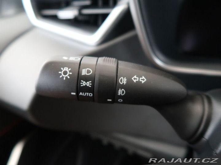 Toyota Corolla 1.8Hybrid,GR SPORT,CZ,1Ma 2025