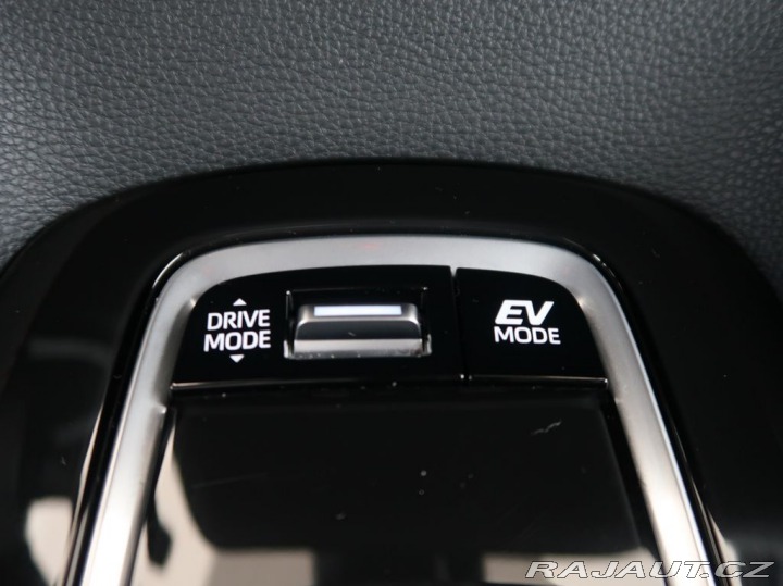 Toyota Corolla 1.8Hybrid,GR SPORT,CZ,1Ma 2025