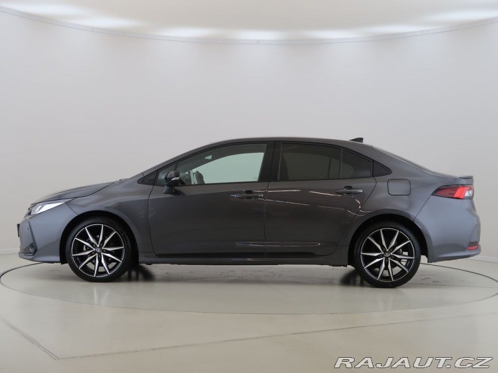 Toyota Corolla 1.8Hybrid,GR SPORT,CZ,1Ma 2025