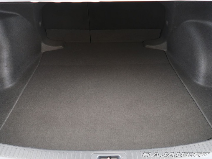 Toyota Corolla 1.5,92KW,Automat,CZ,1Maj 2024
