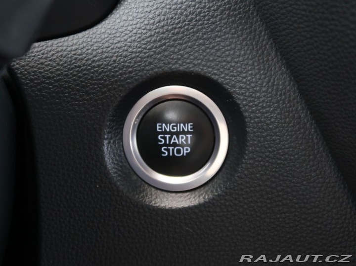 Toyota Corolla 1.5,92KW,Automat,CZ,1Maj 2024
