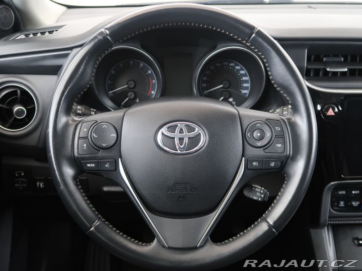 Toyota Auris 1.6Valvematic,97KW,Manuál 2018