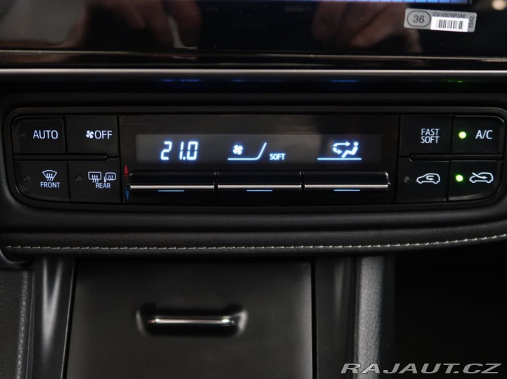 Toyota Auris 1.6Valvematic,97KW,Manuál 2018