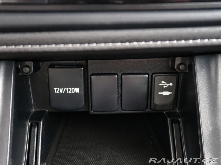 Toyota Auris 1.6Valvematic,97KW,Manuál 2018