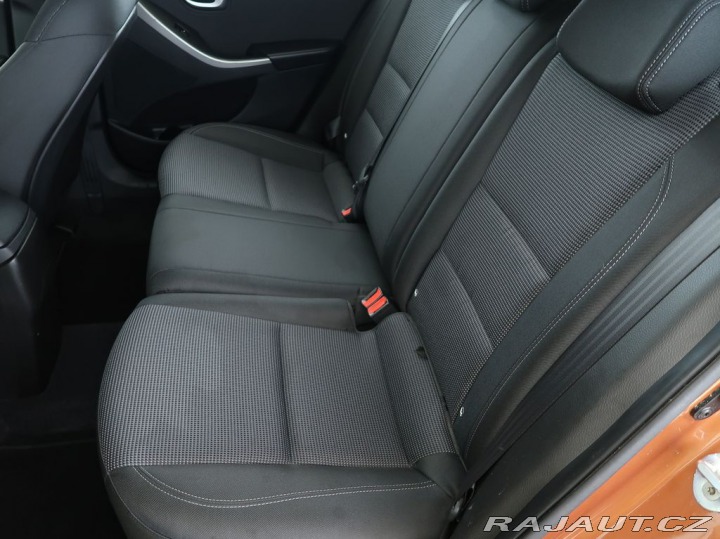 Hyundai i30 1.6i,MPI,88KW,Manuál,CZ 2016