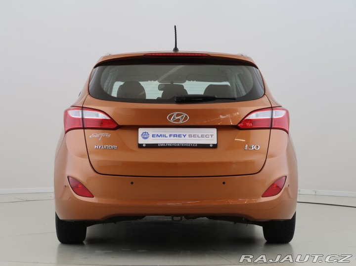 Hyundai i30 1.6i,MPI,88KW,Manuál,CZ 2016