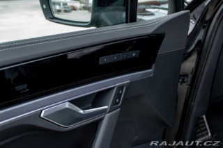 Volkswagen Touareg R-Line | Natáčacia zadná 2025