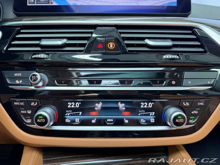 BMW 5 540i xDrive LUXURY LINE, 2021