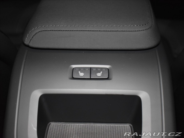 Volvo XC60 2,0 B5 AWD PLUS BLIS,Bezk 2026