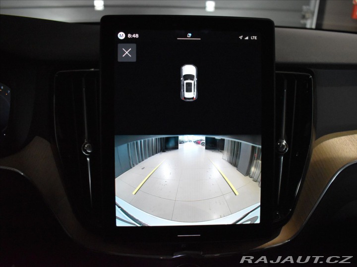 Volvo XC60 2,0 B5 AWD PLUS BLIS,Bezk 2026