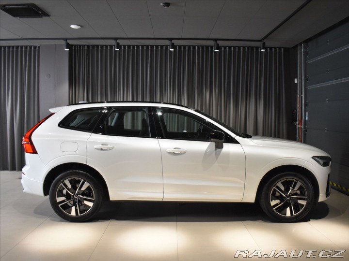 Volvo XC60 2,0 B5 AWD PLUS BLIS,Bezk 2026