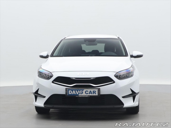 Kia Ceed 1,5 T-GDI 117kW DCT TOP D 2024