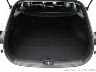 Kia Ceed 1,5 T-GDI 117kW DCT TOP D 2024