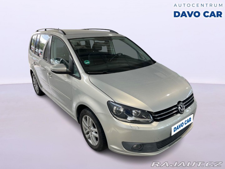 Volkswagen Touran 1,6 TDI 77 kW DSG Comfort 2011