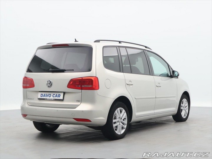 Volkswagen Touran 1,6 TDI 77kW DSG Comfortl 2011