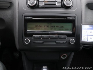Volkswagen Touran 1,6 TDI 77kW DSG Comfortl 2011