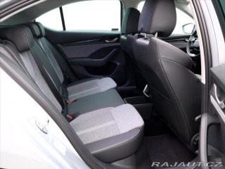 Škoda Octavia 1,5 TSI 110kW Top Select. 2025