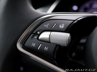 Škoda Octavia 1,5 TSI 110kW Top Select. 2025