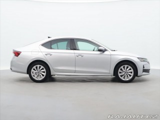 Škoda Octavia 1,5 TSI 110kW Top Select. 2025