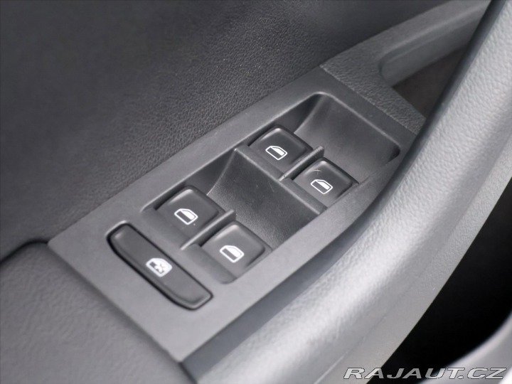 Škoda Octavia 1,6 TDI 77 kW Elegance Au 2014