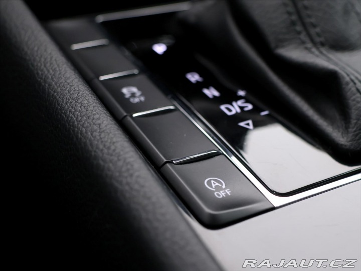 Škoda Superb 2,0 TDI 140kW DSG 4x4 CZ 2017