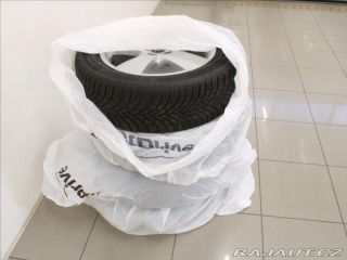 Škoda Scala 1,0 TSI 85kW 5L-Zár.15tkm 2025