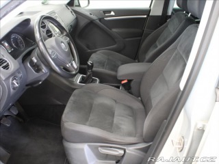 Volkswagen Tiguan 2,0 TDI 103kW 4Motion 1.m 2015