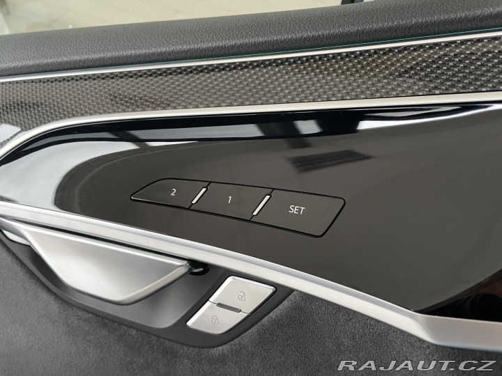 Audi S8 1800