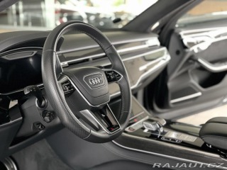Audi S8  1800