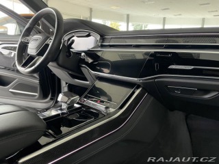 Audi S8  1800