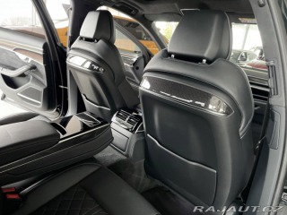 Audi S8  1800