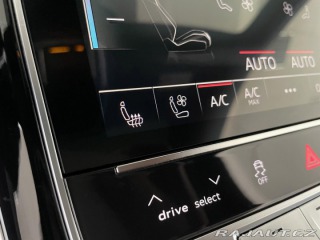 Audi S8  1800