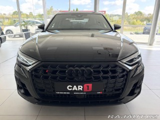 Audi S8  1800