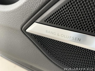 Audi S8  1800