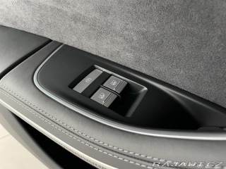 Audi S8  1800