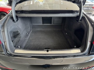 Audi S8  1800