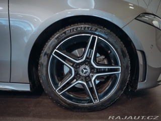 Mercedes-Benz A A 200 AMG 2022