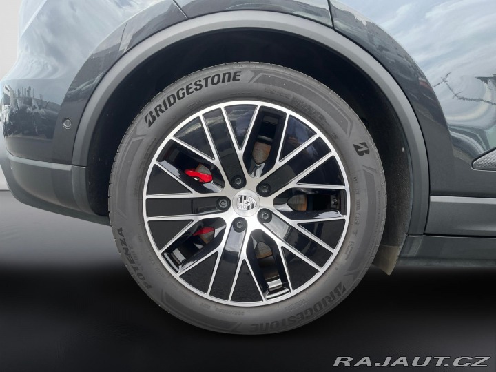 Porsche Macan 4s 2025