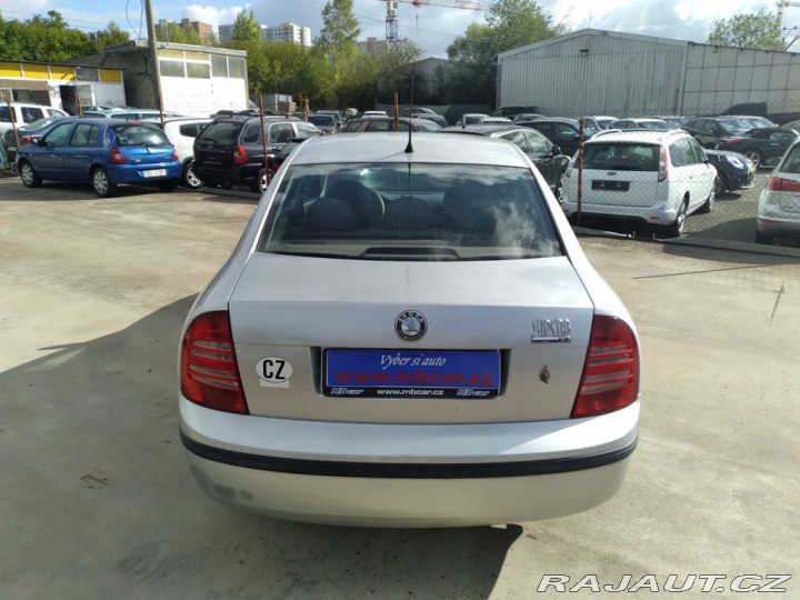 Škoda Superb 2.0 i 85kW 2003